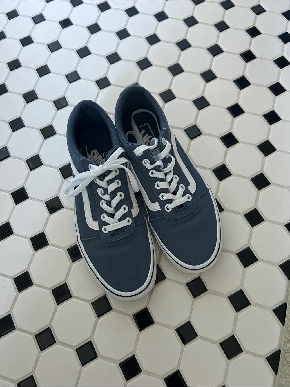 Women’s Vans Navy Canvas Low-Top Sneakers with White Side Stripe